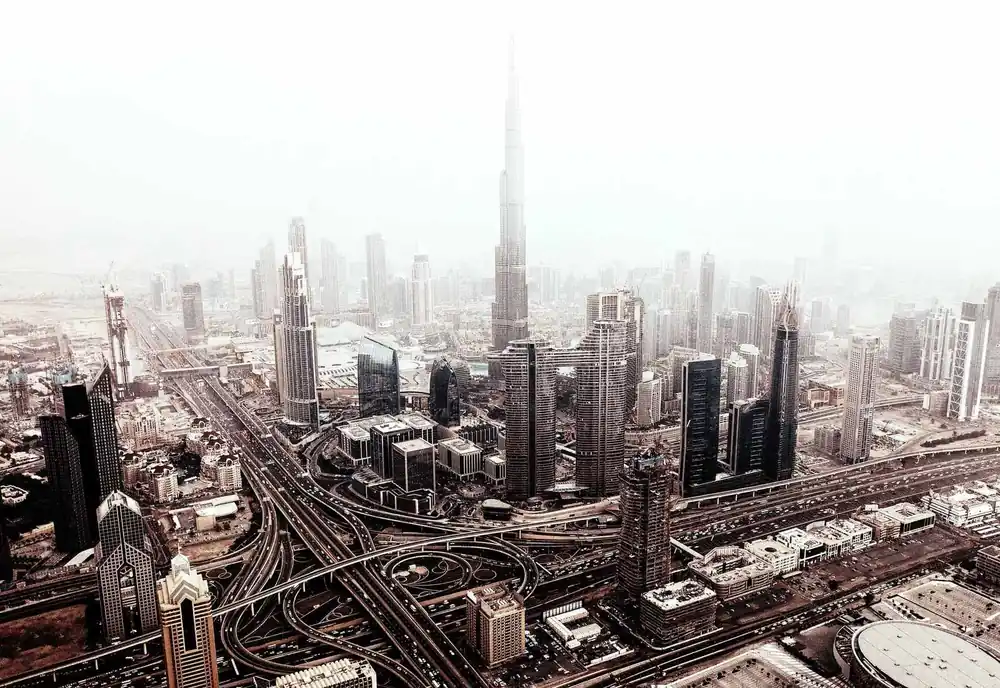 Juliste - Dubain Skyline Pikatoimitus