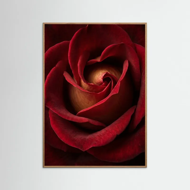 Viikonlopputarjous Crimson Embrace